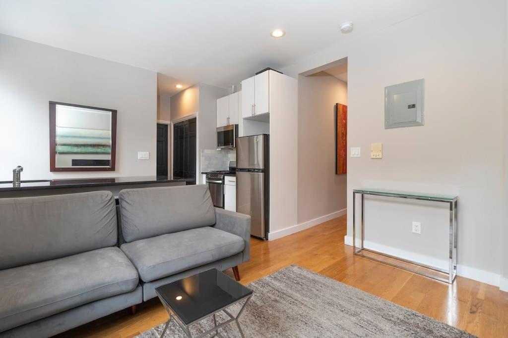Pangsapuri Renovated Lower Eastside 2br Washer Dryer *